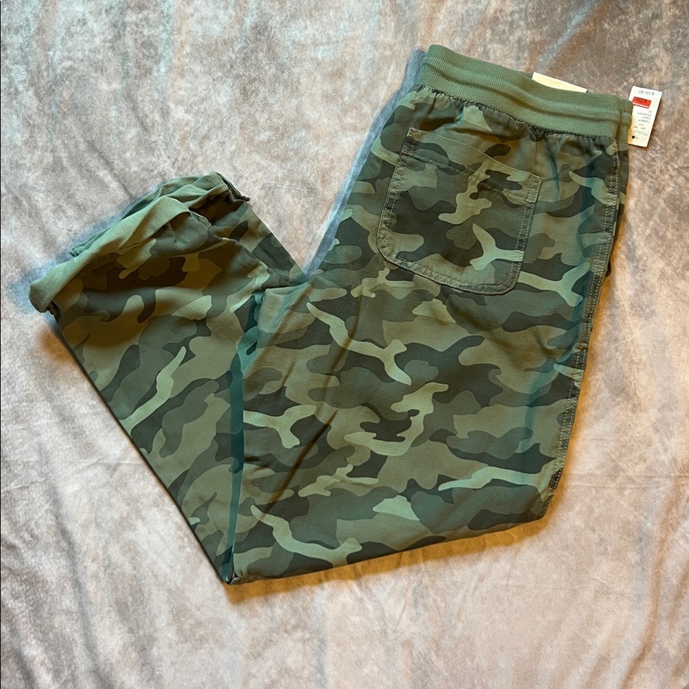 Camouflage Lightweight Jogger Pants - Picture 4 of 4